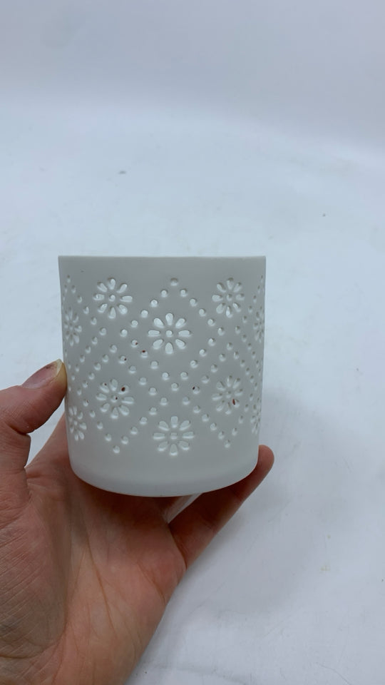 WHITE MATTE CANDLE HOLDER + SAND THEMED CANDLE.