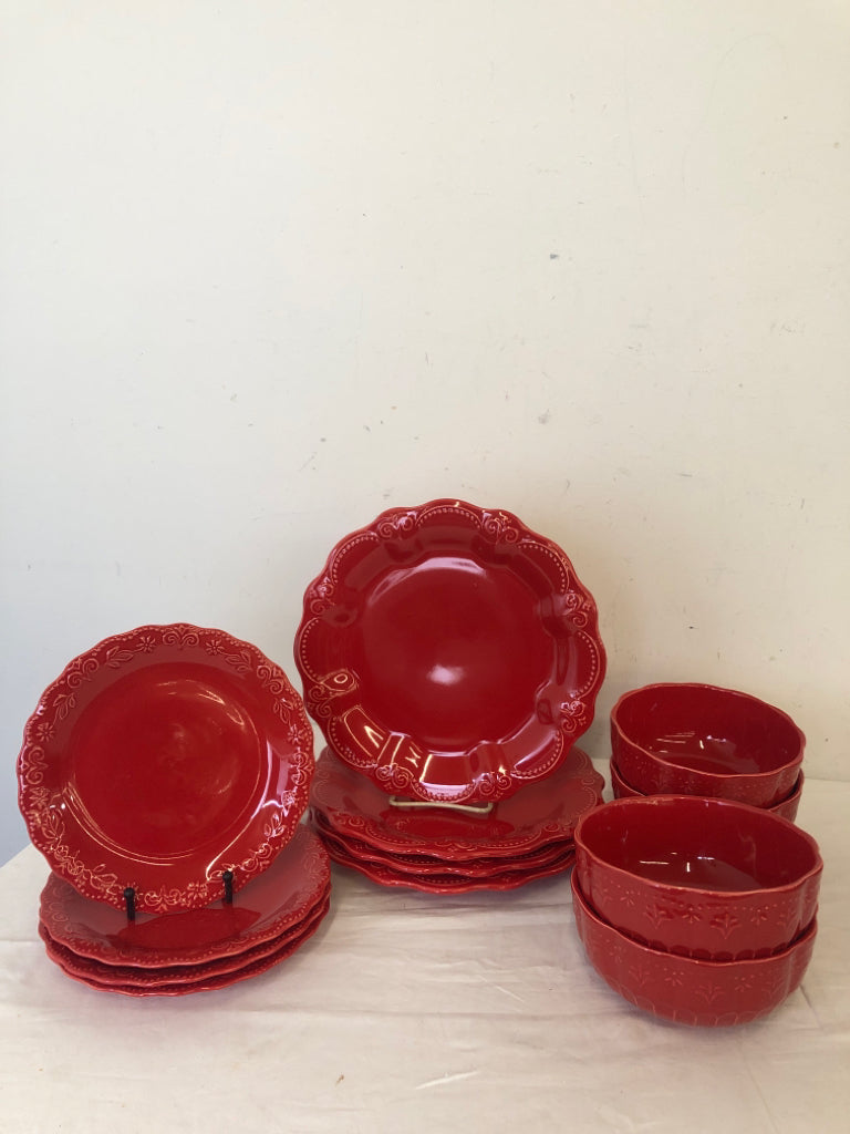 12 PC EMBOSSED DISH SET- SVC 4.