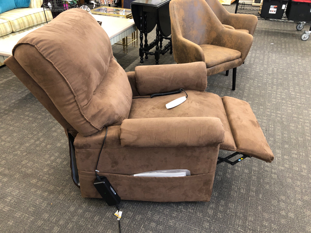 BROWN SUEDED ELECTRIC RECLINER.