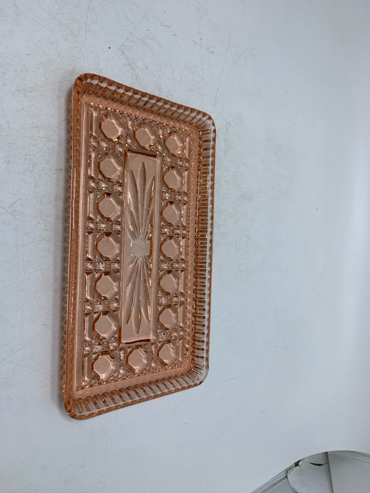 VTG RECTANGLE DETAILED GLASS TRAY.