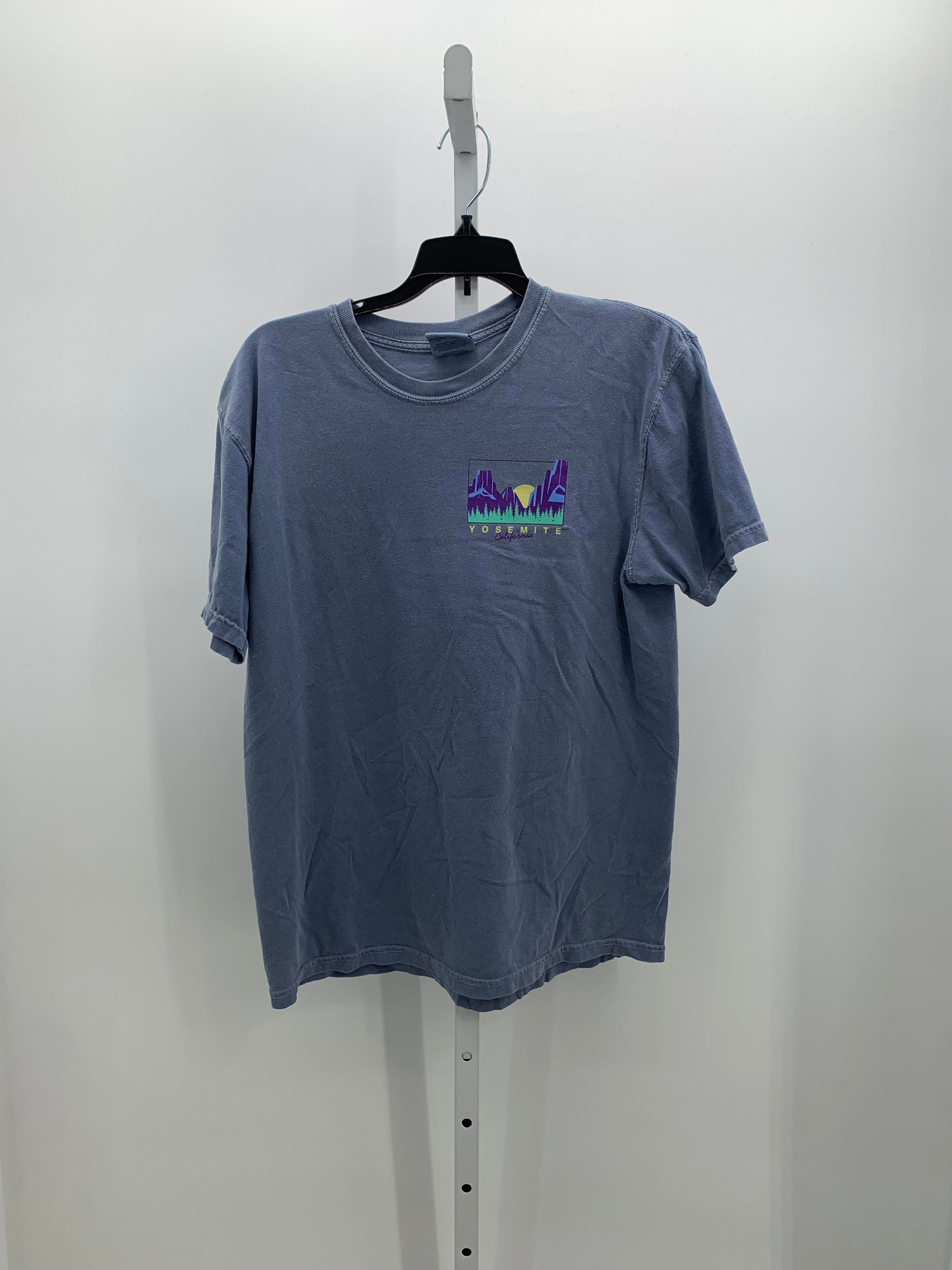 Comfort Colors Size Medium Young Men's Short Sleeve Shirt
