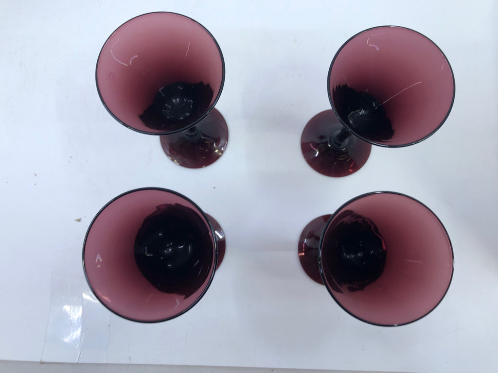 5 PC DARK PURPLE DECANTER SET W/ 4 CORDIAL GLASSES.