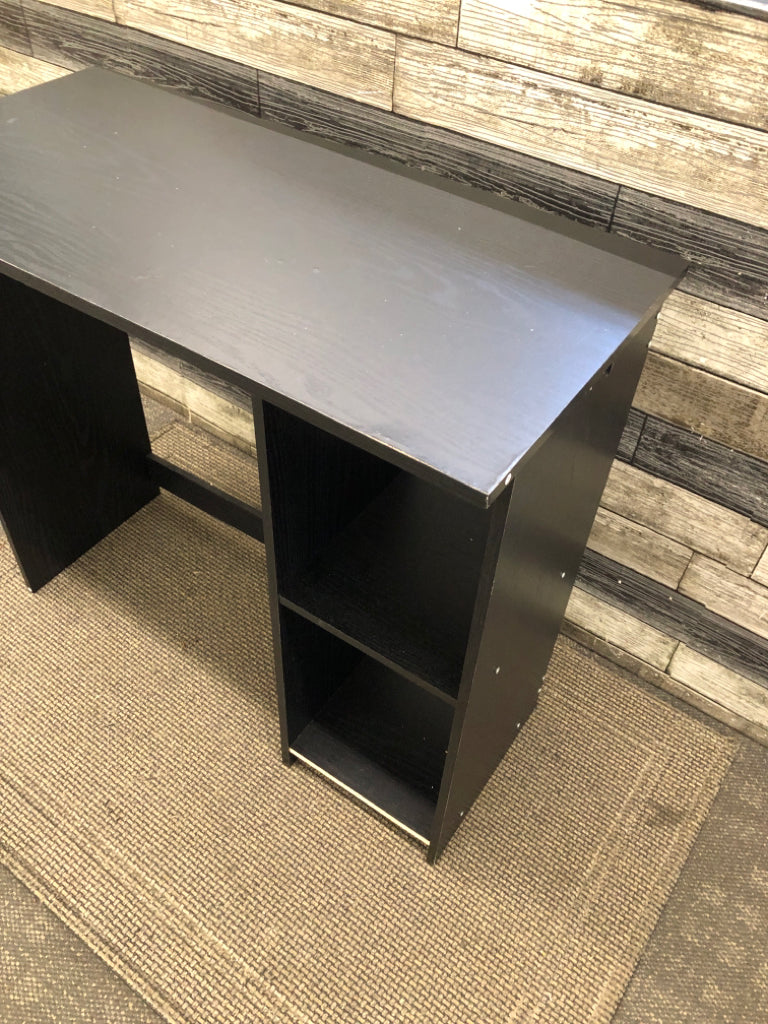 SMALL BLACK DESK W/2 CUBBIES.