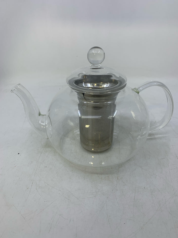 CLEAR GLASS INFUSER LEAF TEA POT.