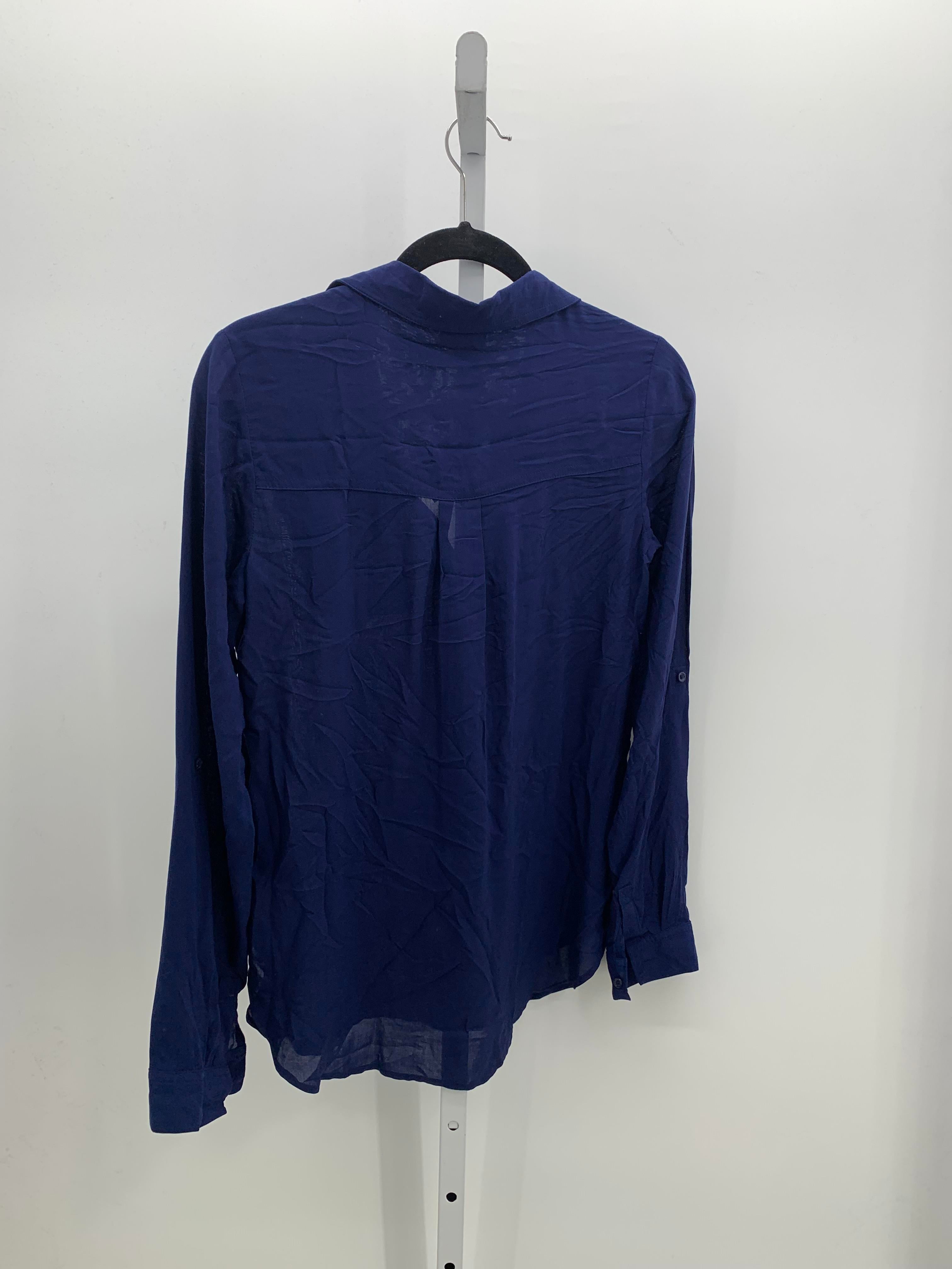 A. Byer Size X Small Misses Long Sleeve Shirt