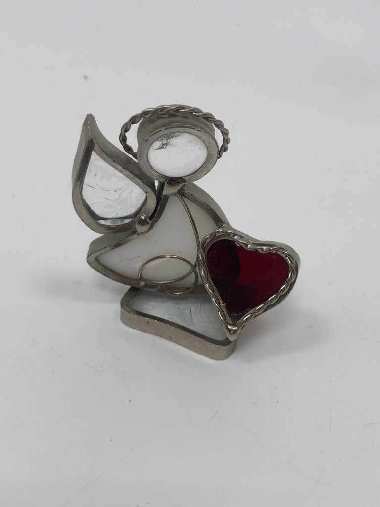SM STAINED GLASS ANGEL W/RED HEART DECOR.
