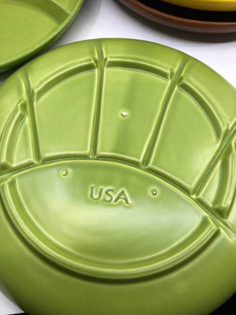 6 VTG FONDUE DIVIDED PLATES.