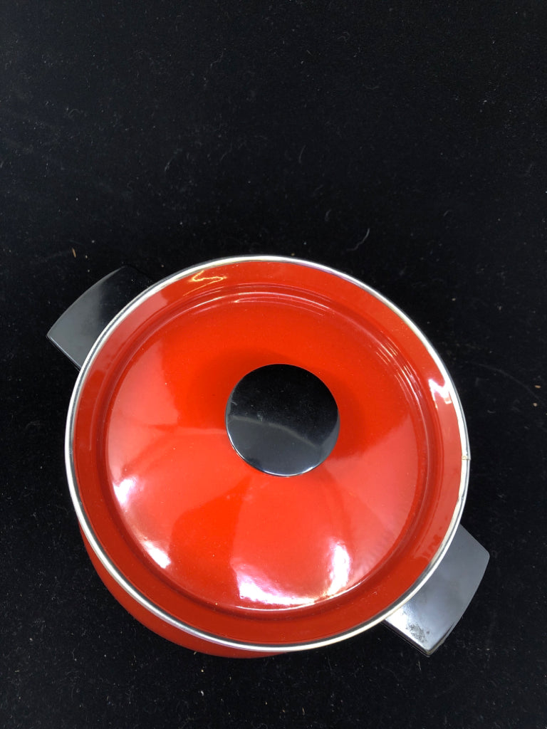 VTG ORANGE/RED FOUNDUE POT W 4 FORKS.