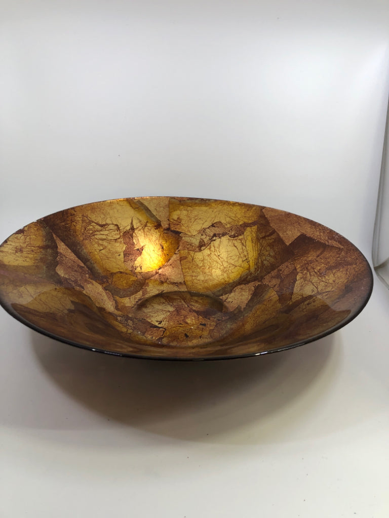 GOLD LEAF PAINTED CENTERPIECE DISH.