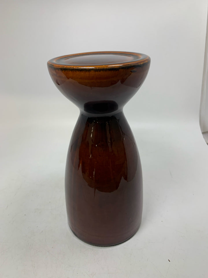 DARK BROWN CERAMIC PILLAR CANDLE HOLDER.