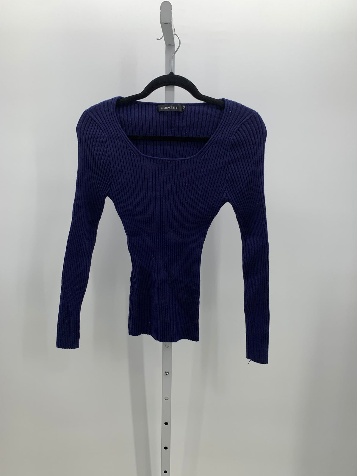 Size Medium Misses Long Slv Sweater