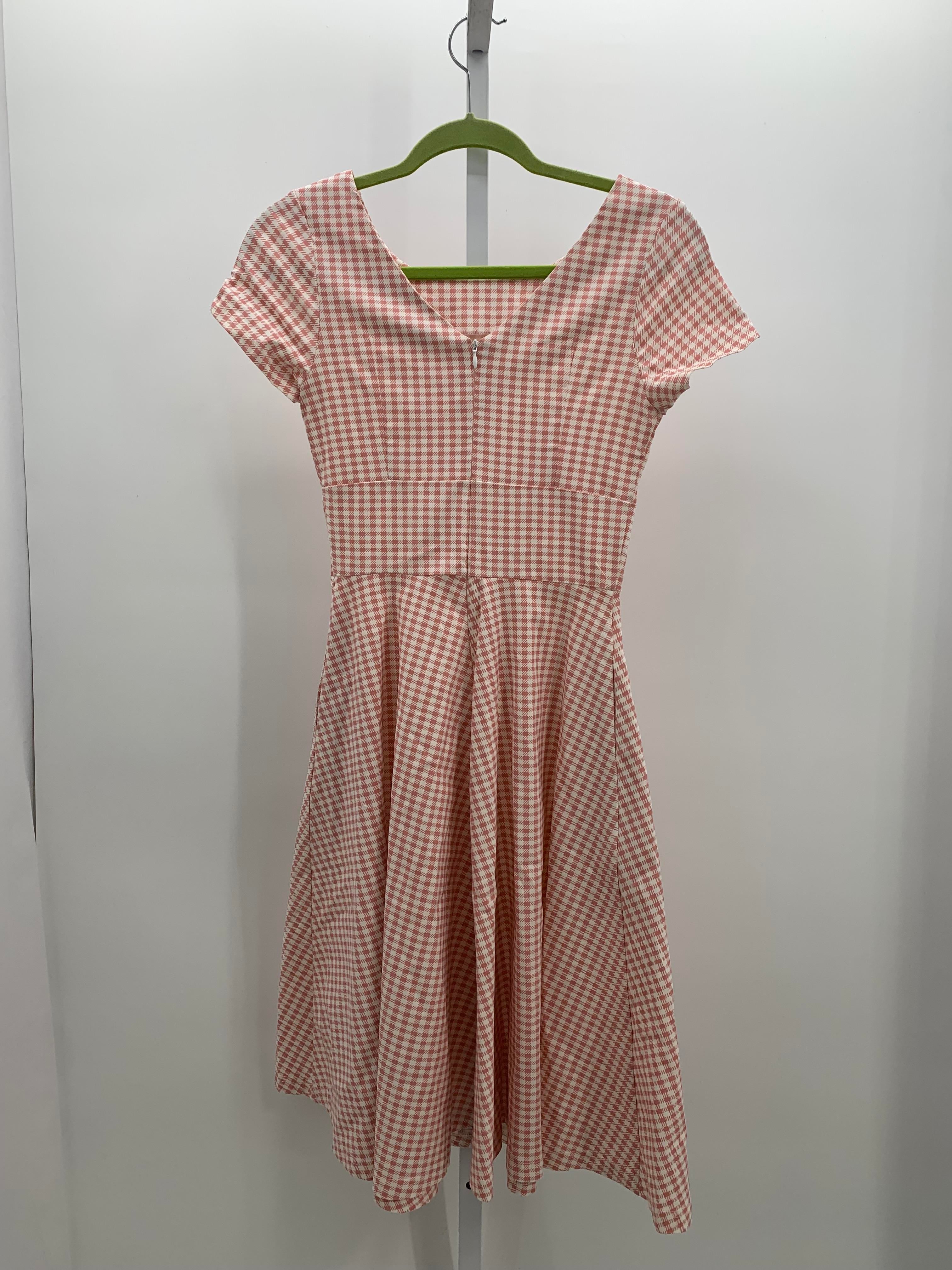 Size Small Misses Short Sleeve Dress
