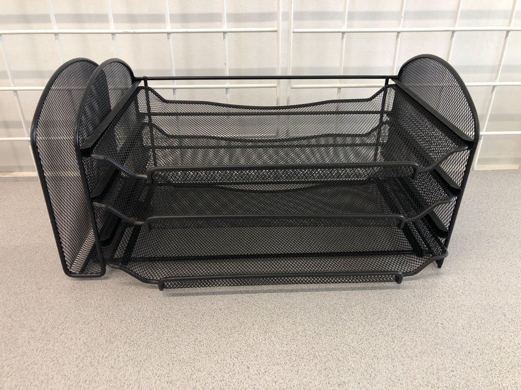 3 SHELF METAL DESK ORGANIZER.