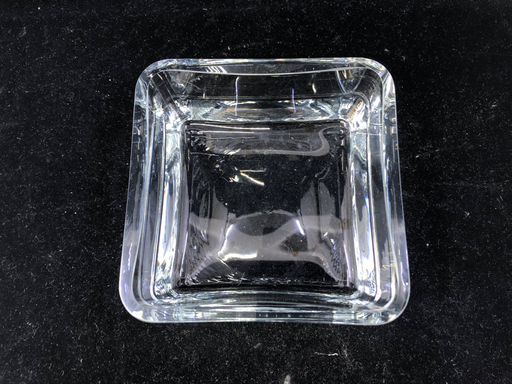 HEAVY SQUARE THICK GLASS CANDY DISH.