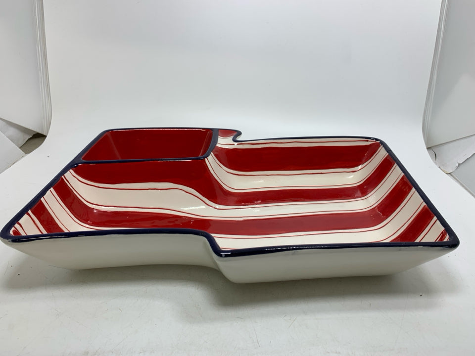 HEAVY FLAG SHAPED PATRIOTIC DIVIDED SERVING DISH.