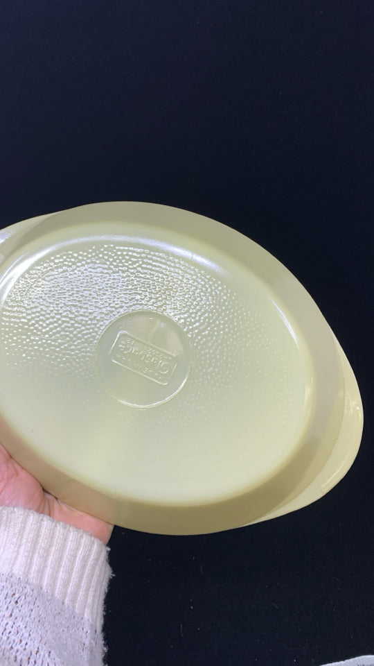 VTG DIVIDED YELLOW GLASBAKE DISH.