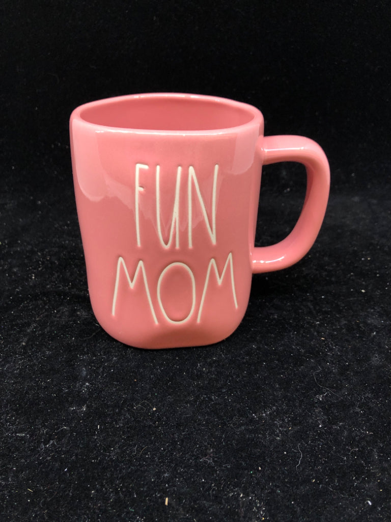 PINK "FUN MOM" MUG-RAE DUNN.