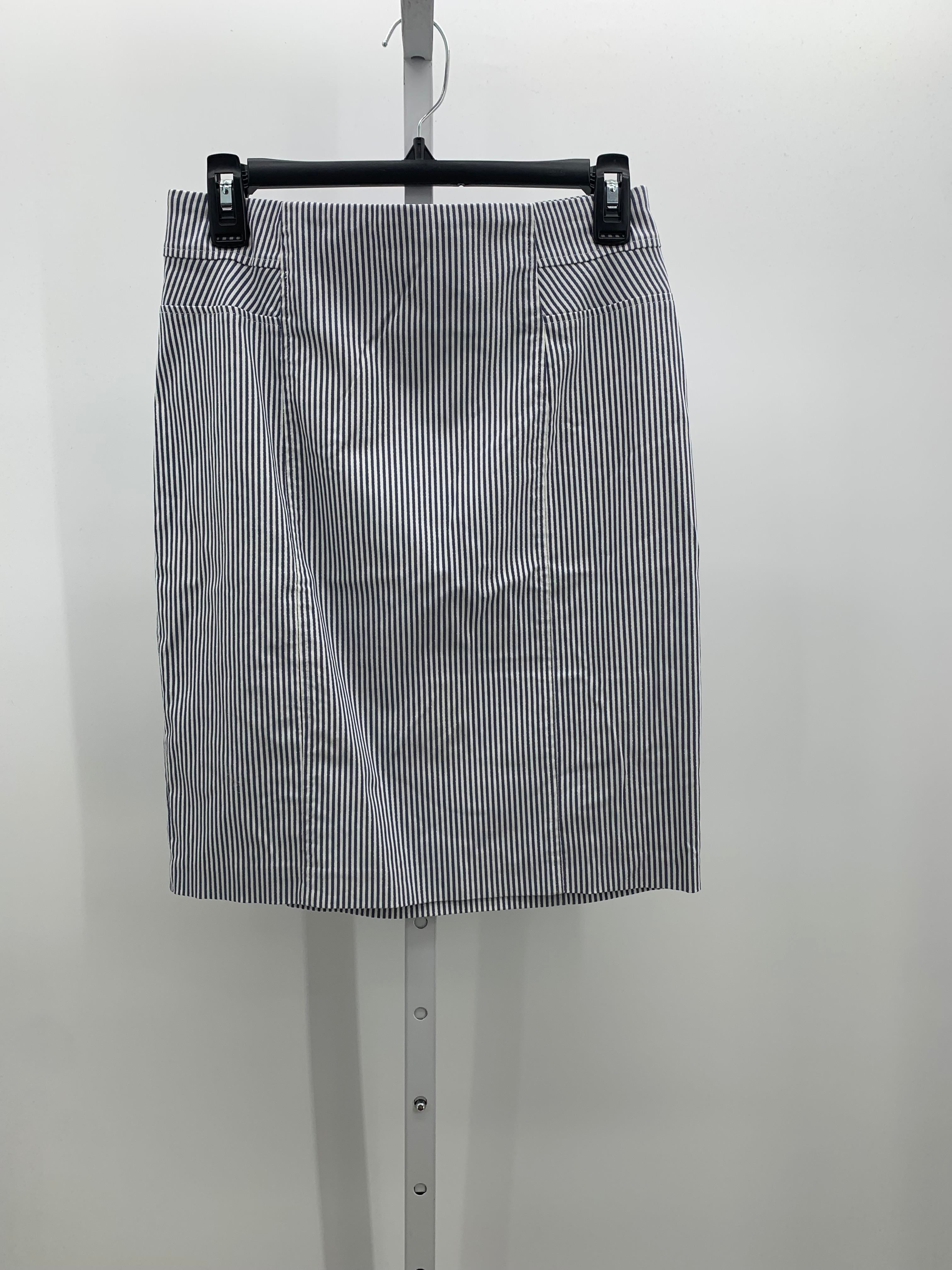 Tribal Size 6 Misses Skirt