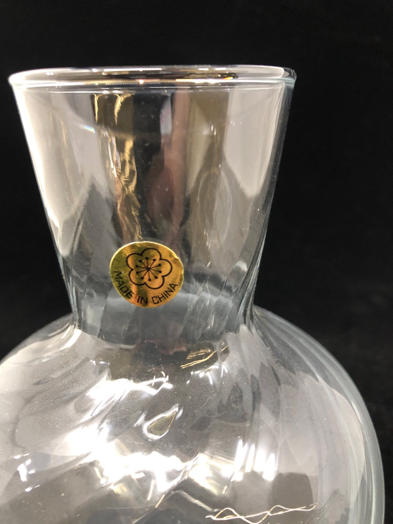 2PC CLEAR SWIRL GLASS WATER CARAFE.