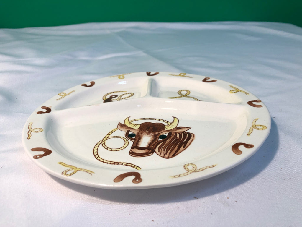 WHITE CERAMIC 3 SEGMENT BULL AND LASSO PLATE.