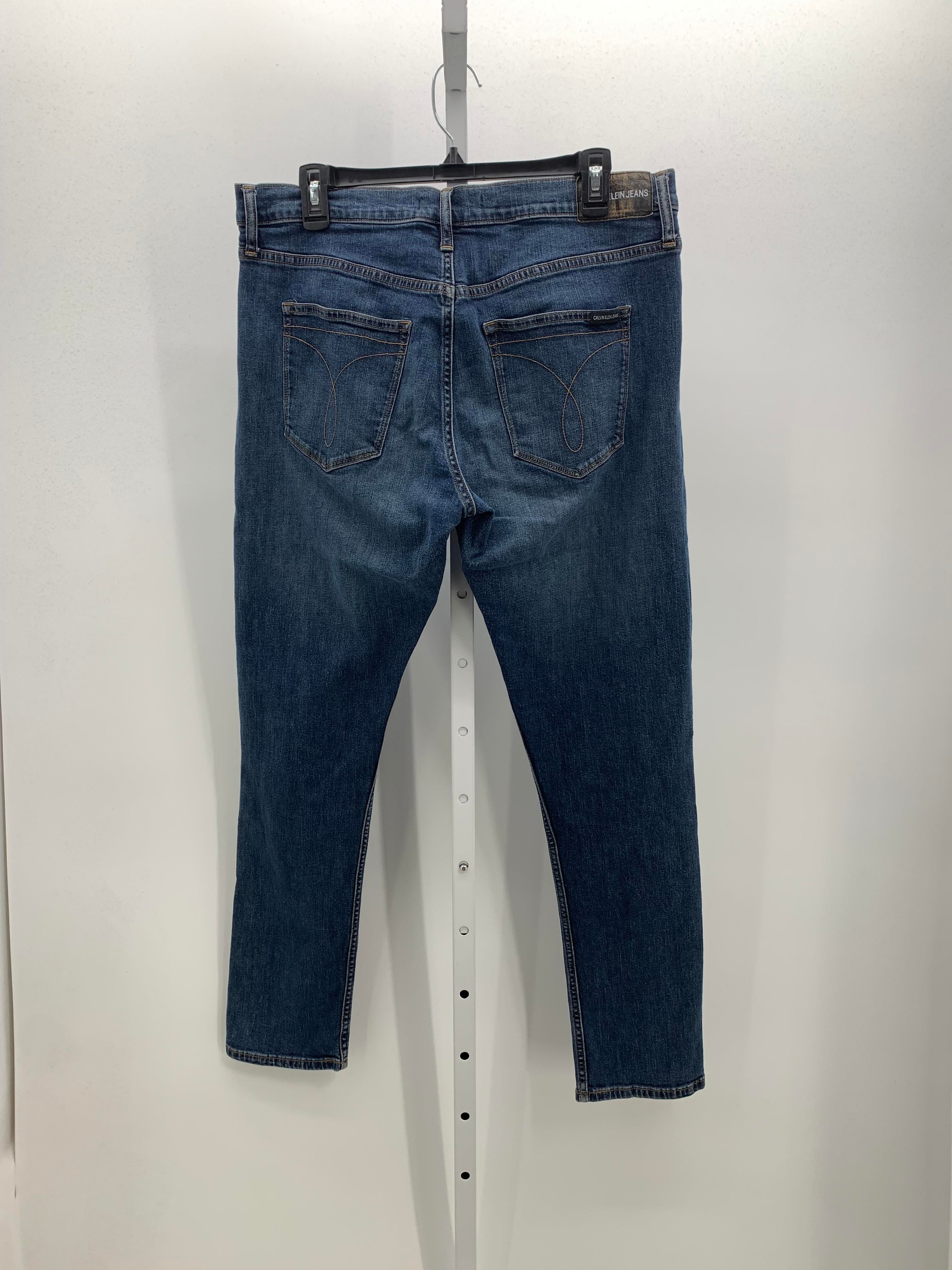 SLIM LEG JEANS