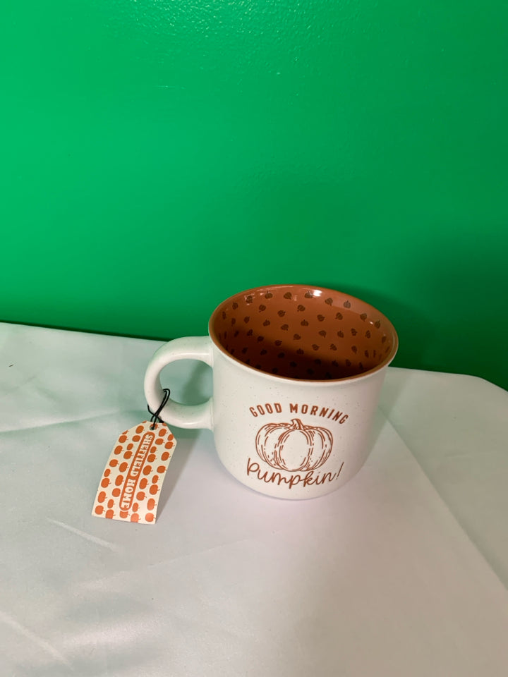 GOOD MORNING PUMPKIN MUG.