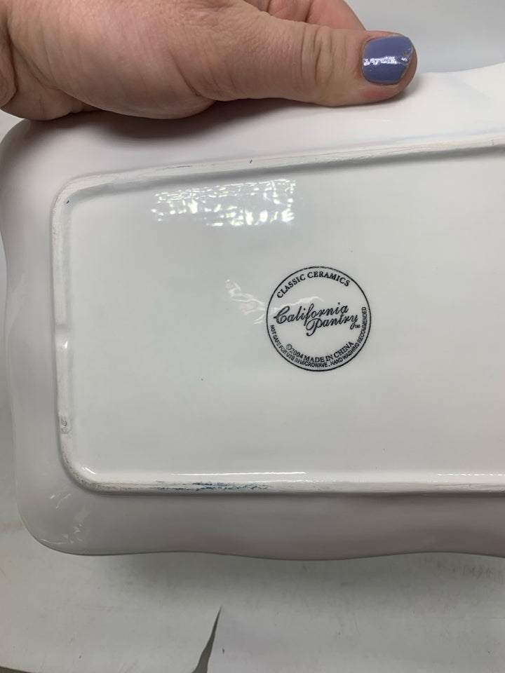 EXPOSITION PARIS EMBOSSED CERAMIC TRAY.