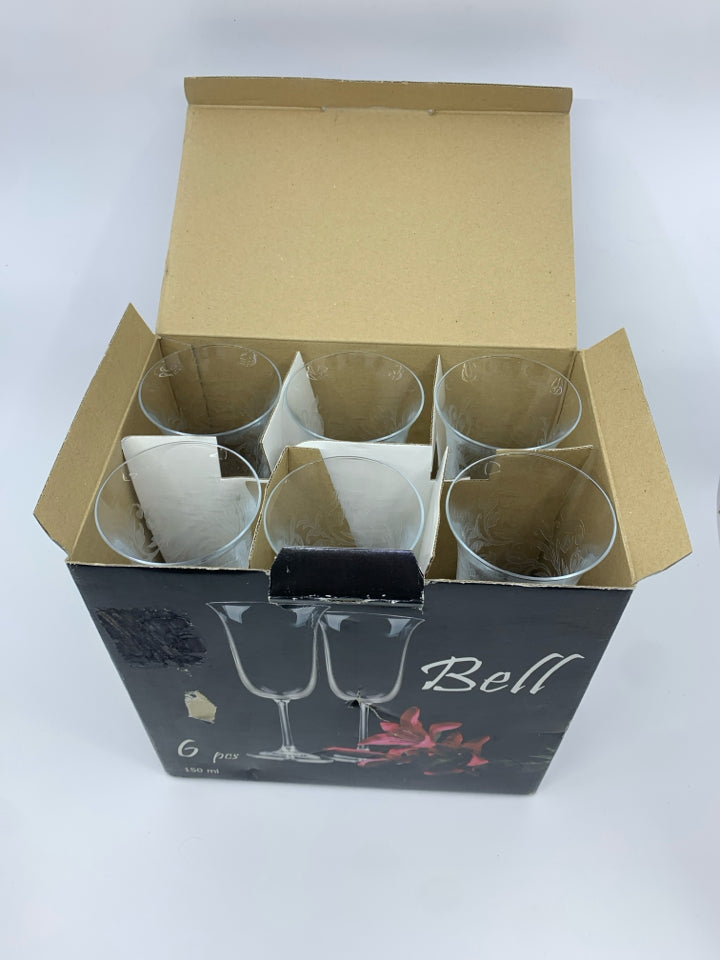 NIB 6 BELL WINE GLASSES.