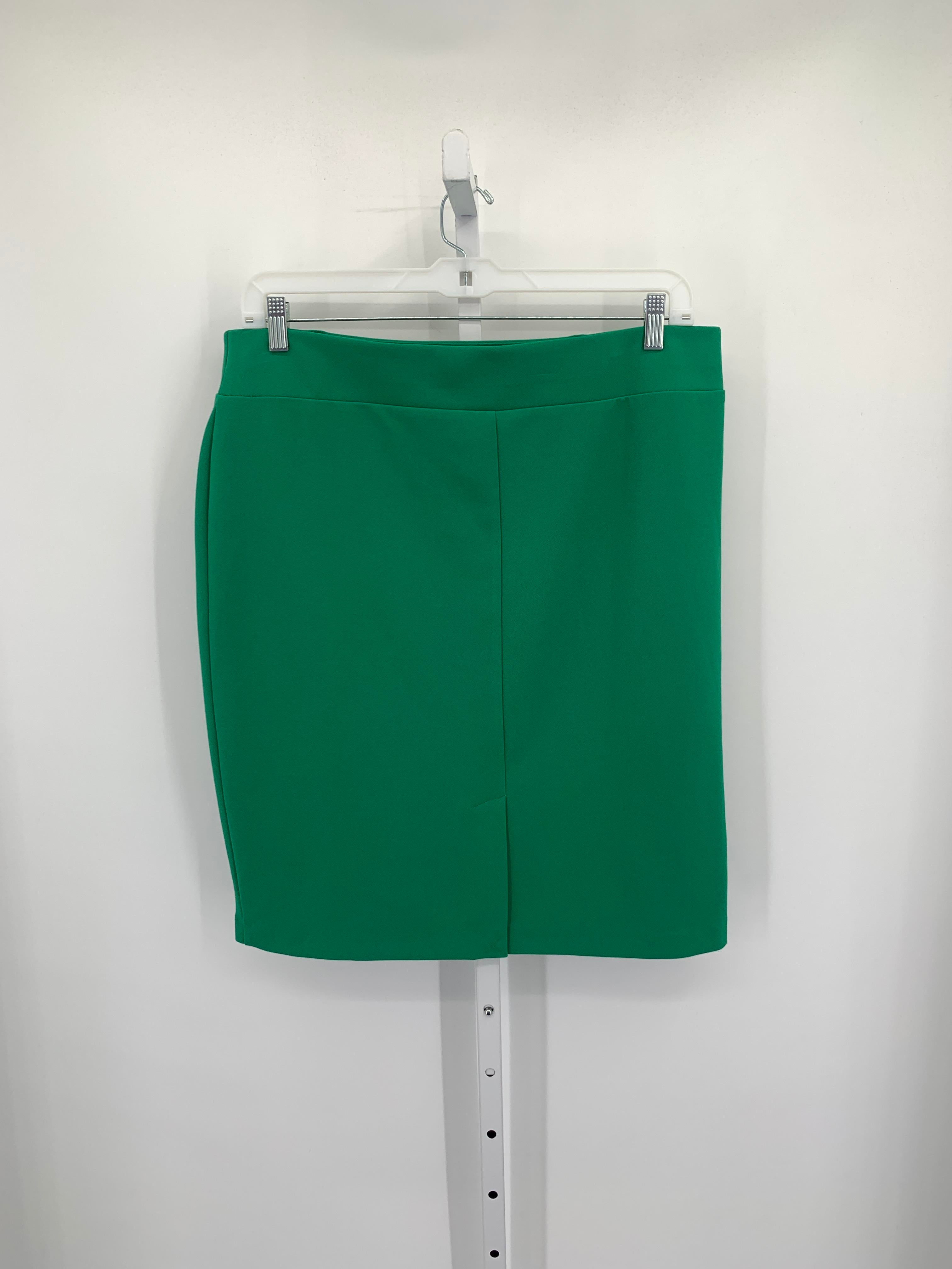 NYCC Size Extra Large Misses Skirt