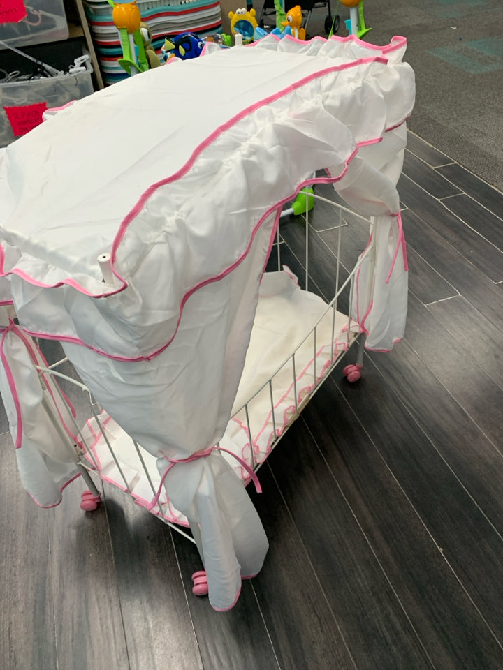 PRINCESS CANOPY BED FOR DOLLS