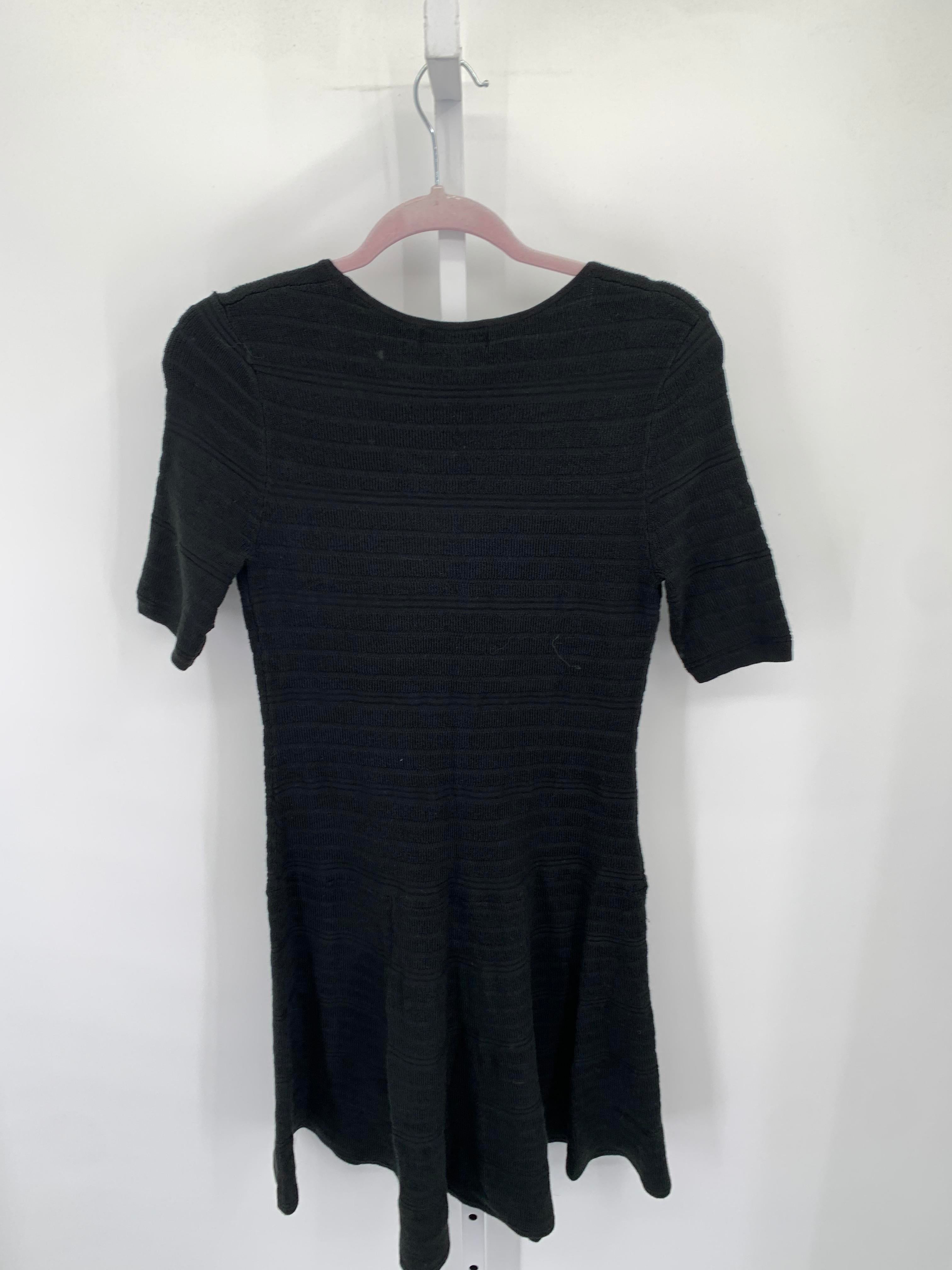 Mossimo Size Large Misses Short Sleeve Dress