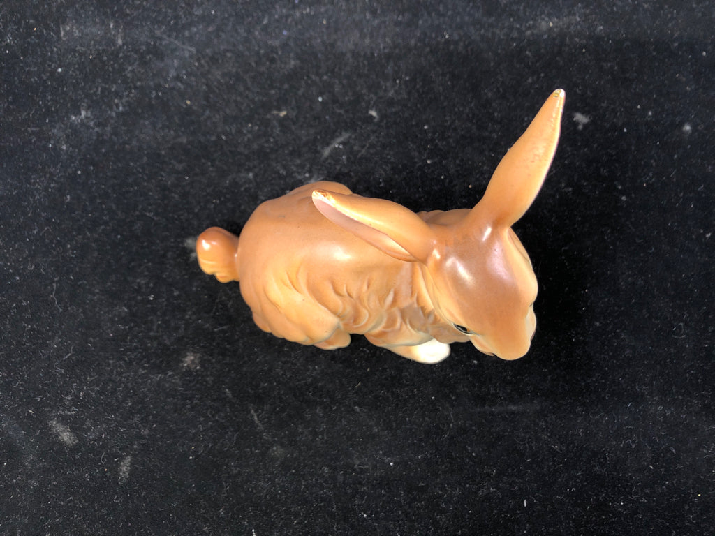 VTG TAN CERAMIC BUNNY FIGURE.