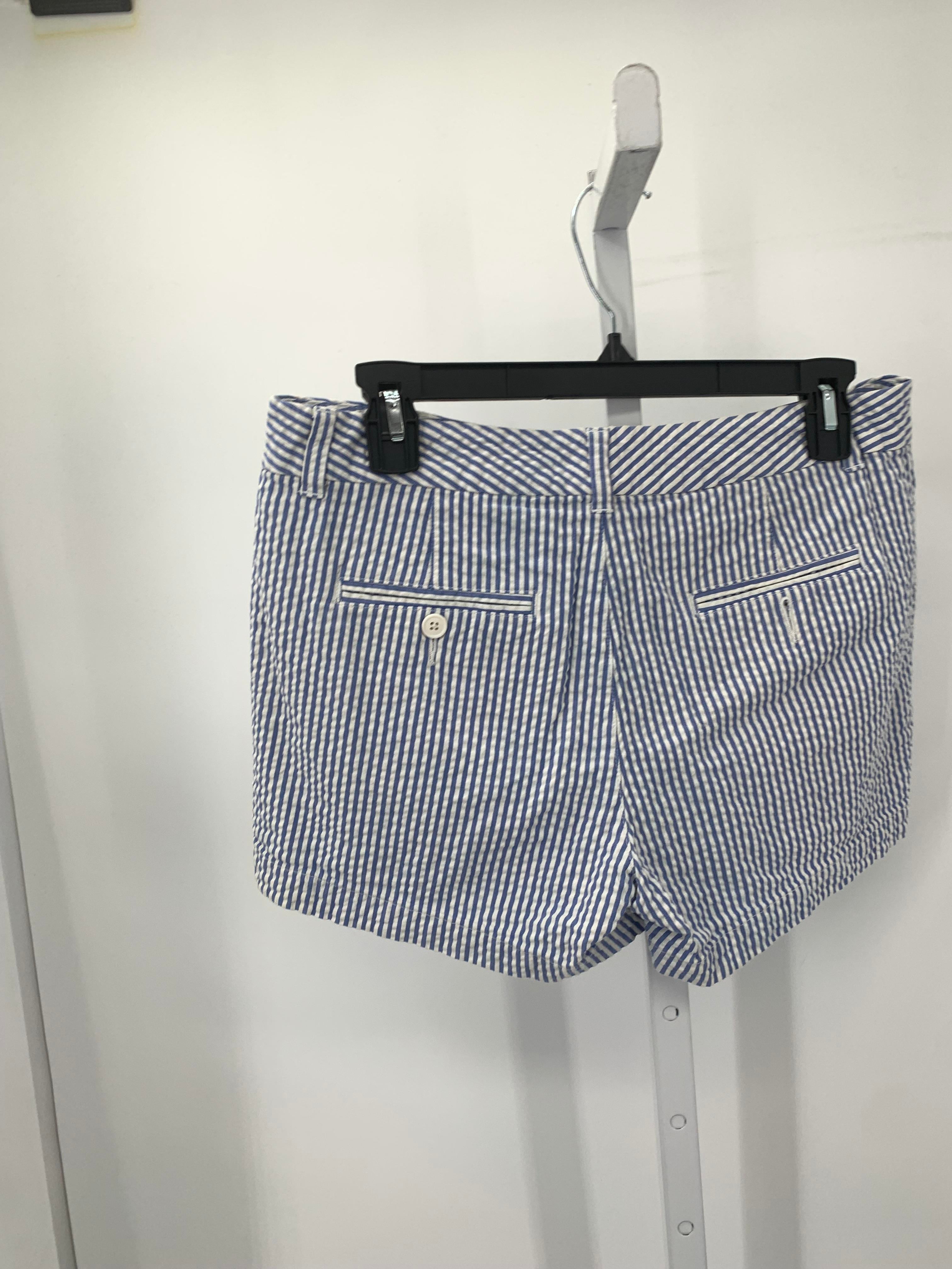 Gap Size 6 Misses Shorts