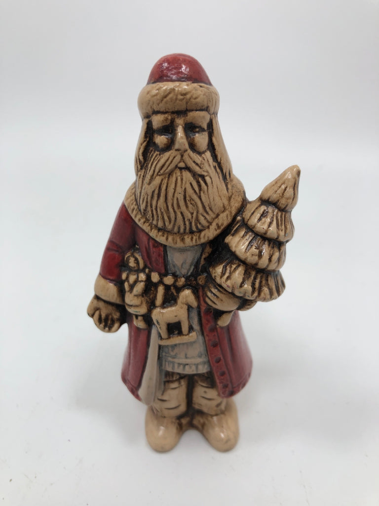 VTG CERAMIC SANTA FIGURINE.