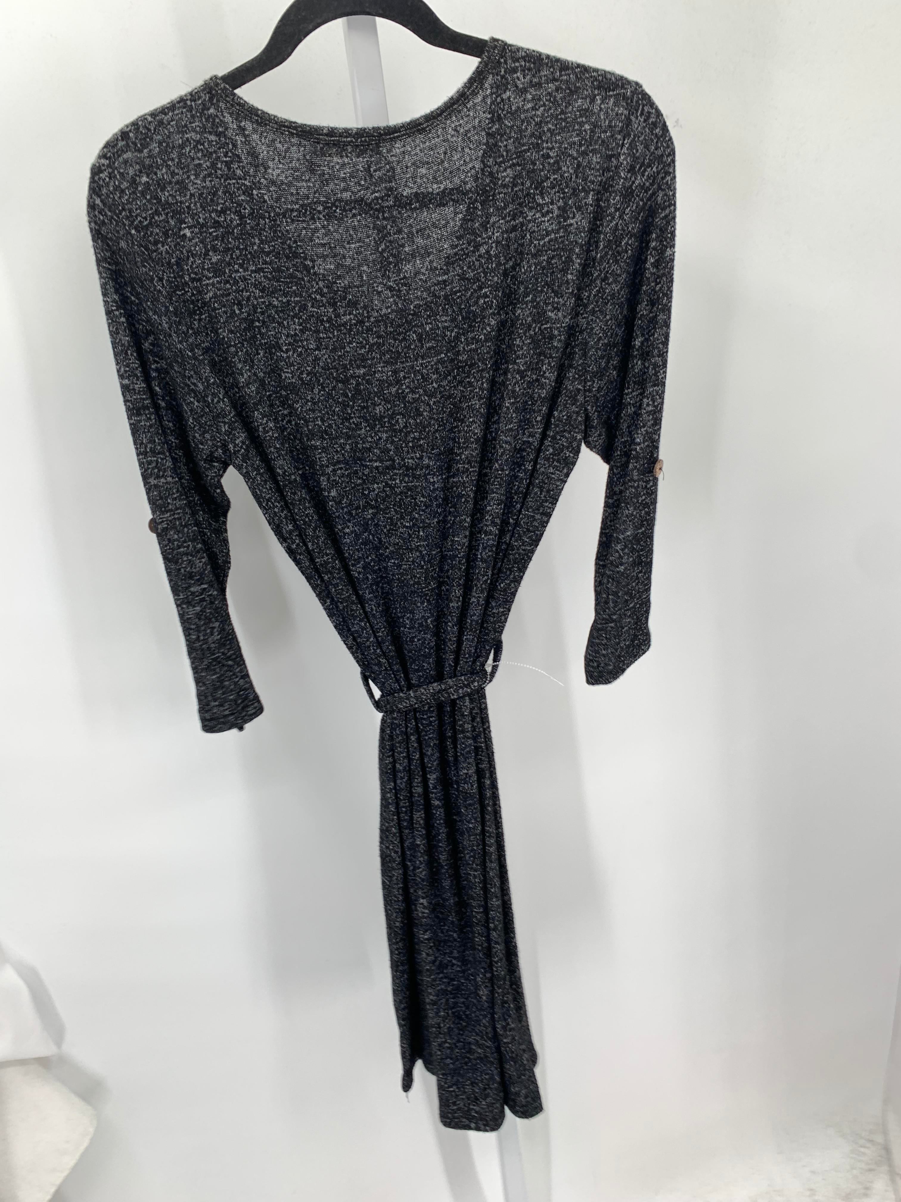 Size Medium Misses 3/4 Sleeve Dress