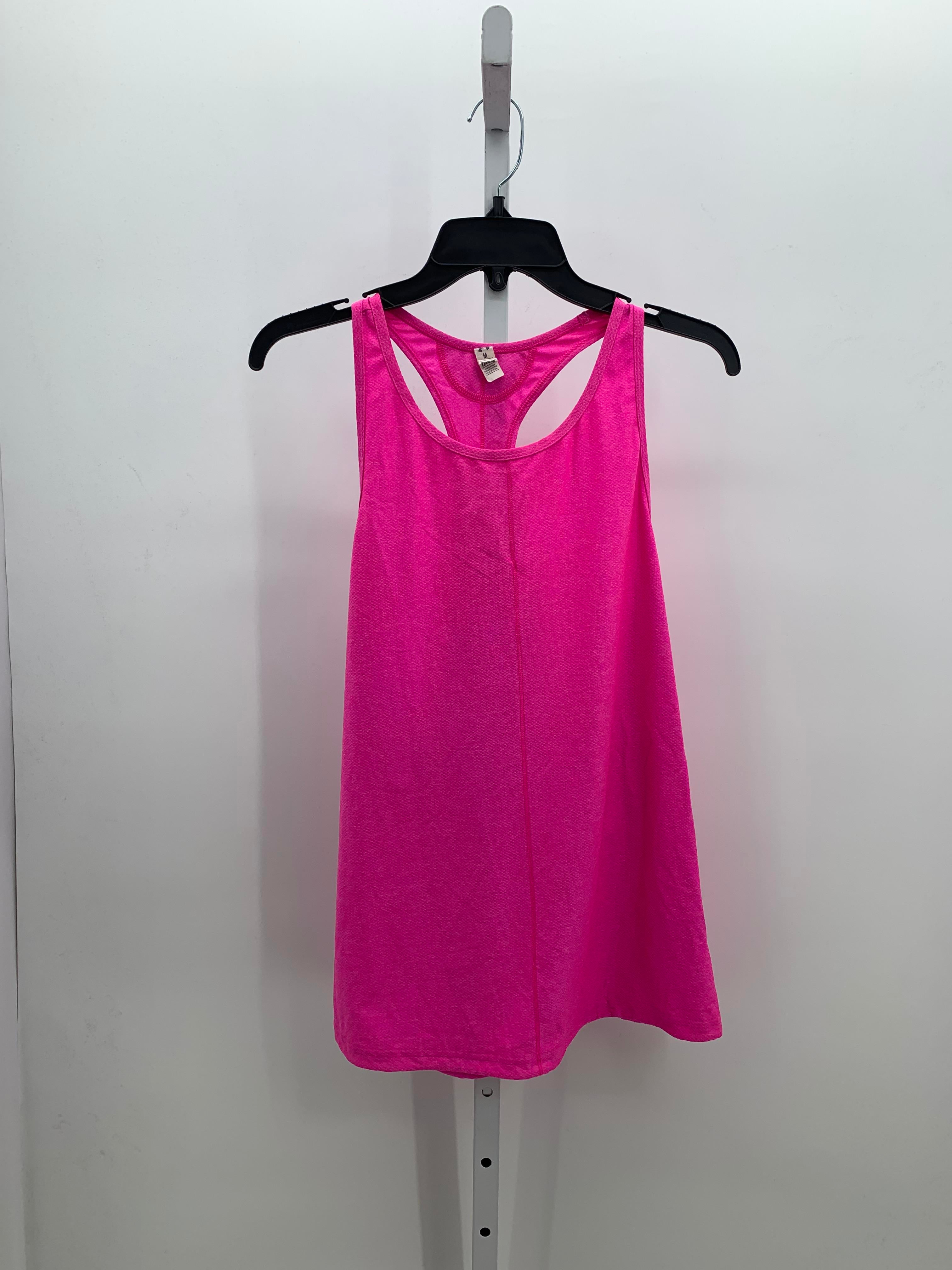 Under Armour Size Medium Misses Tank