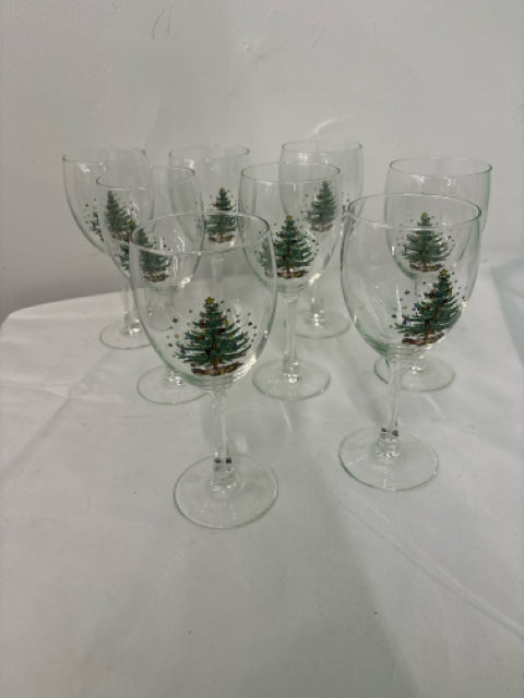 8 CHRISTMAS TREE WINE GLASSES