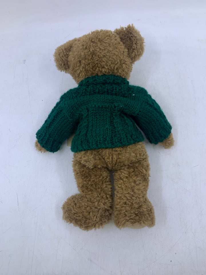 LIGHT BROWN BEAR W/ GREEN SWEATER.