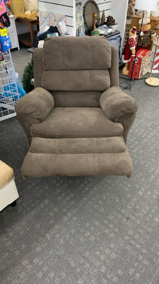 SOFT BROWN RECLINER.