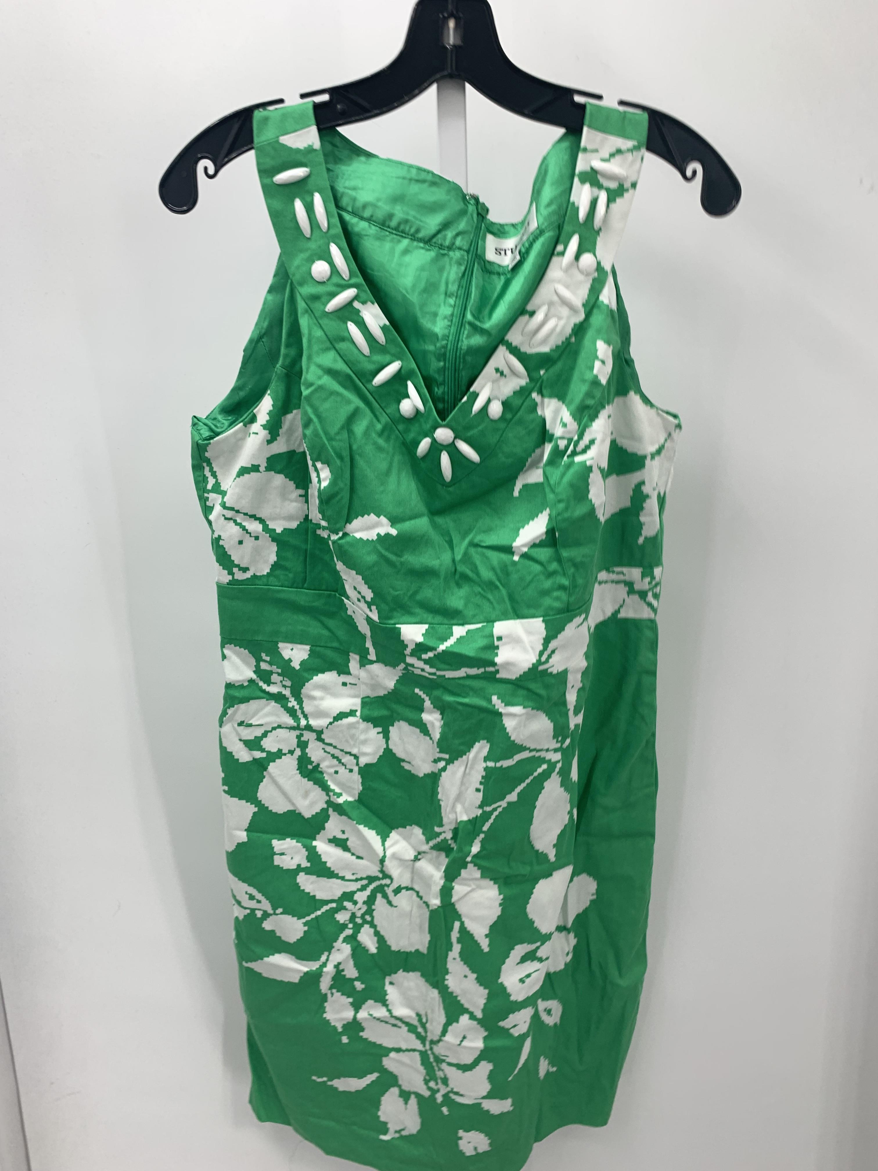 Size 16 Misses Sleeveless Dress