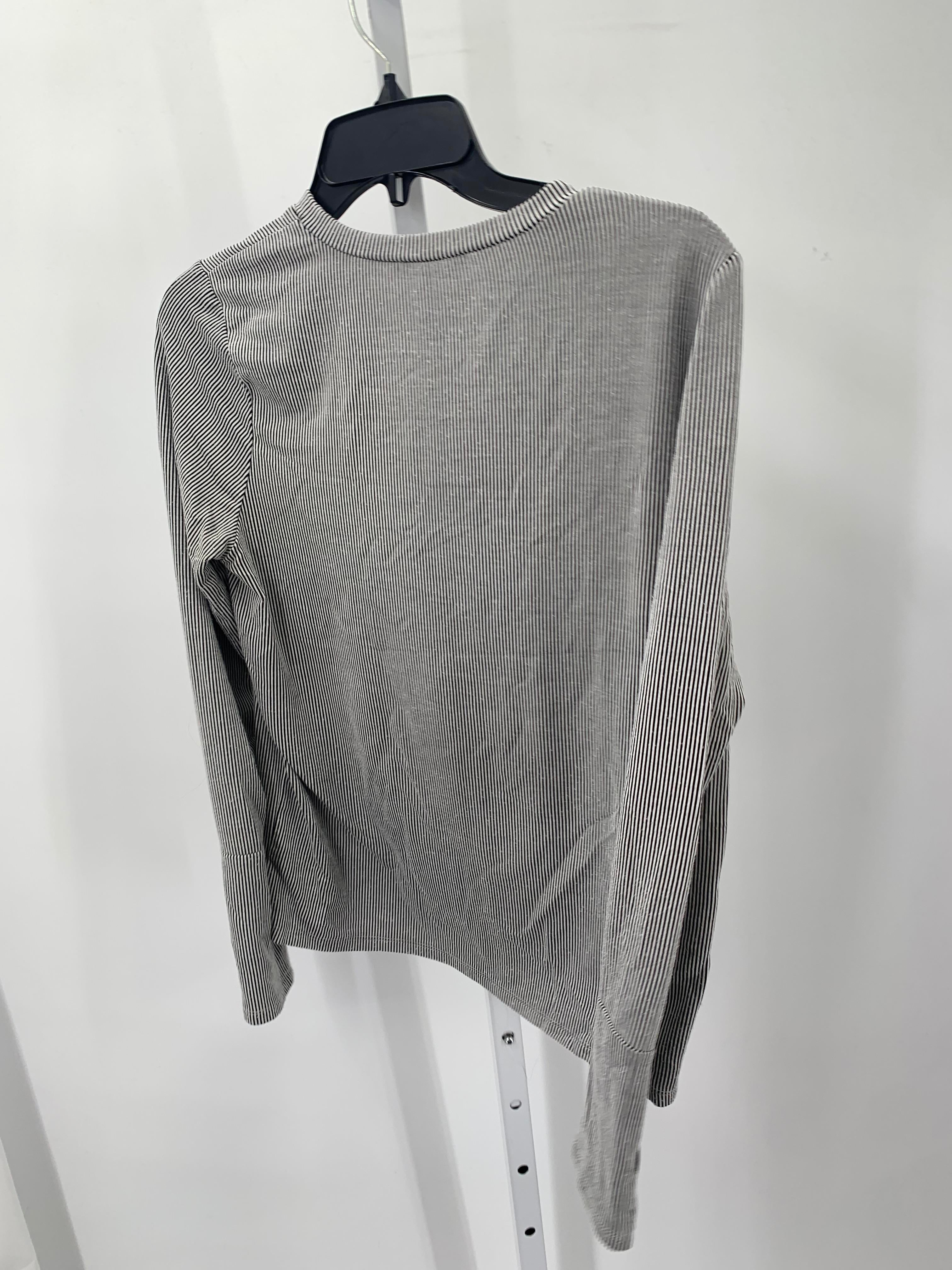 Size Small Juniors Long Sleeve Shirt