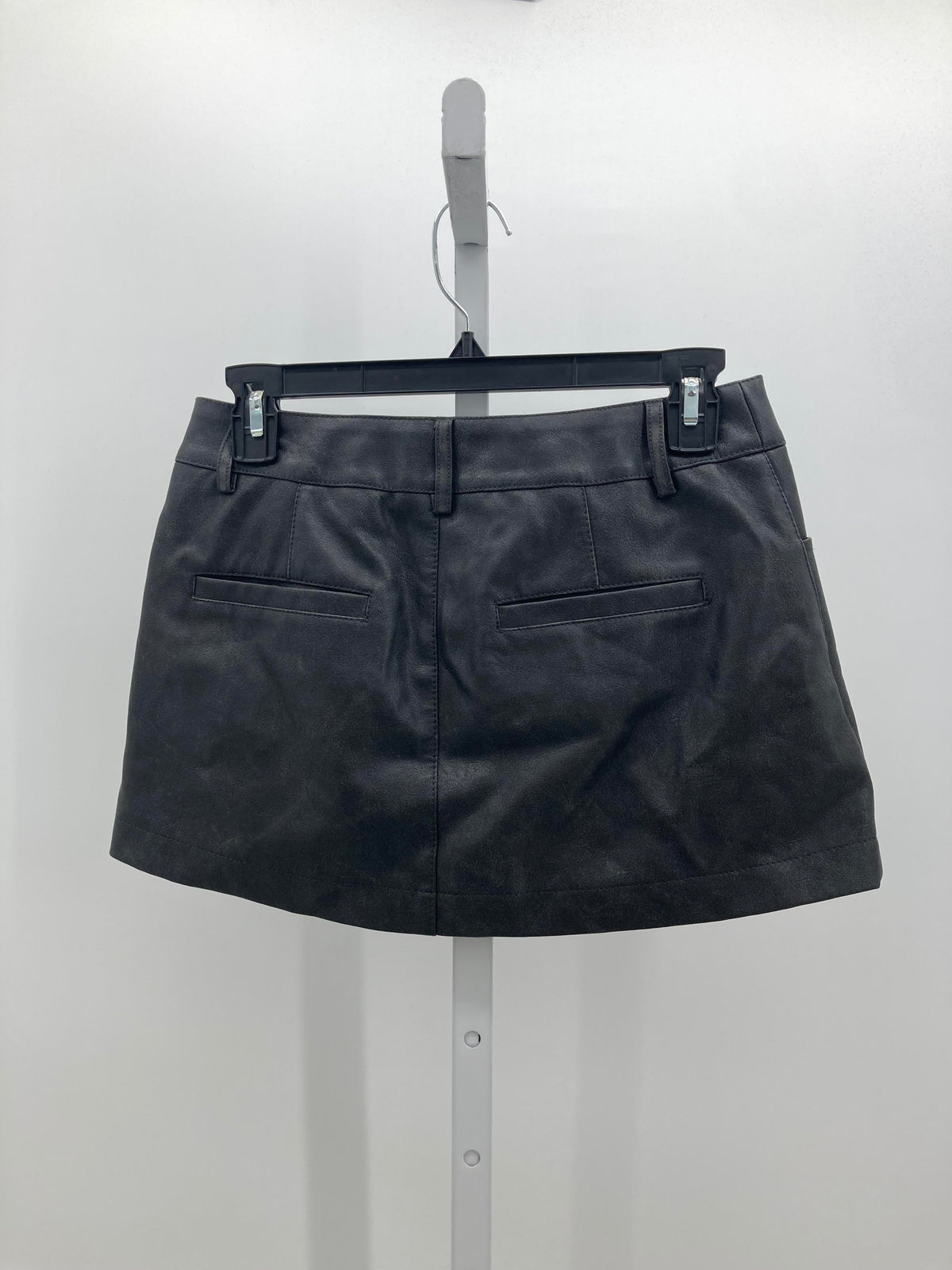 Garage Size X Small Juniors Skirt