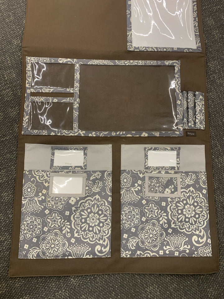 HANGING HOME ORGANIZER - THIRTY ONE.