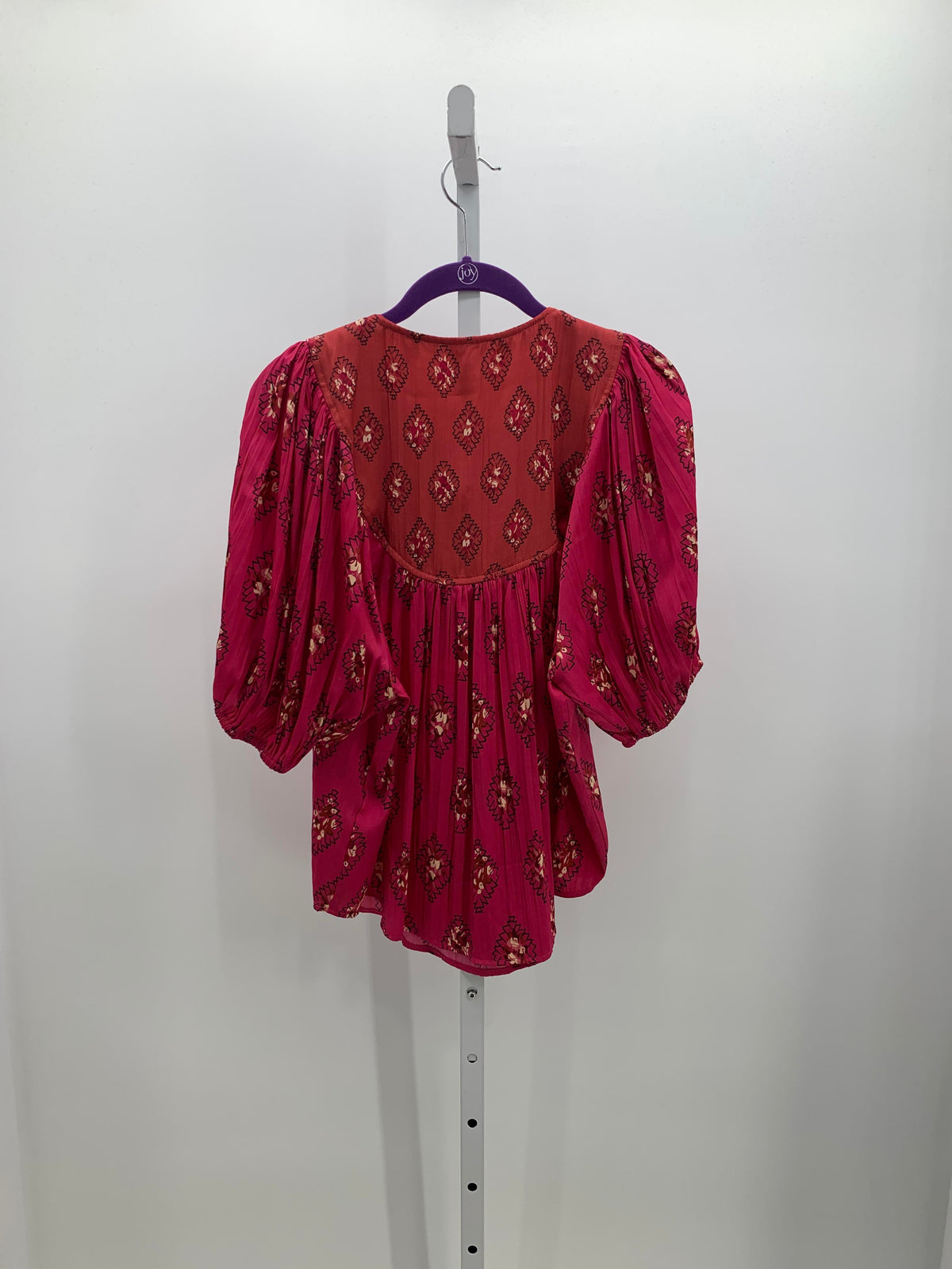 Anthropologie Size Medium Misses Short Sleeve Shirt