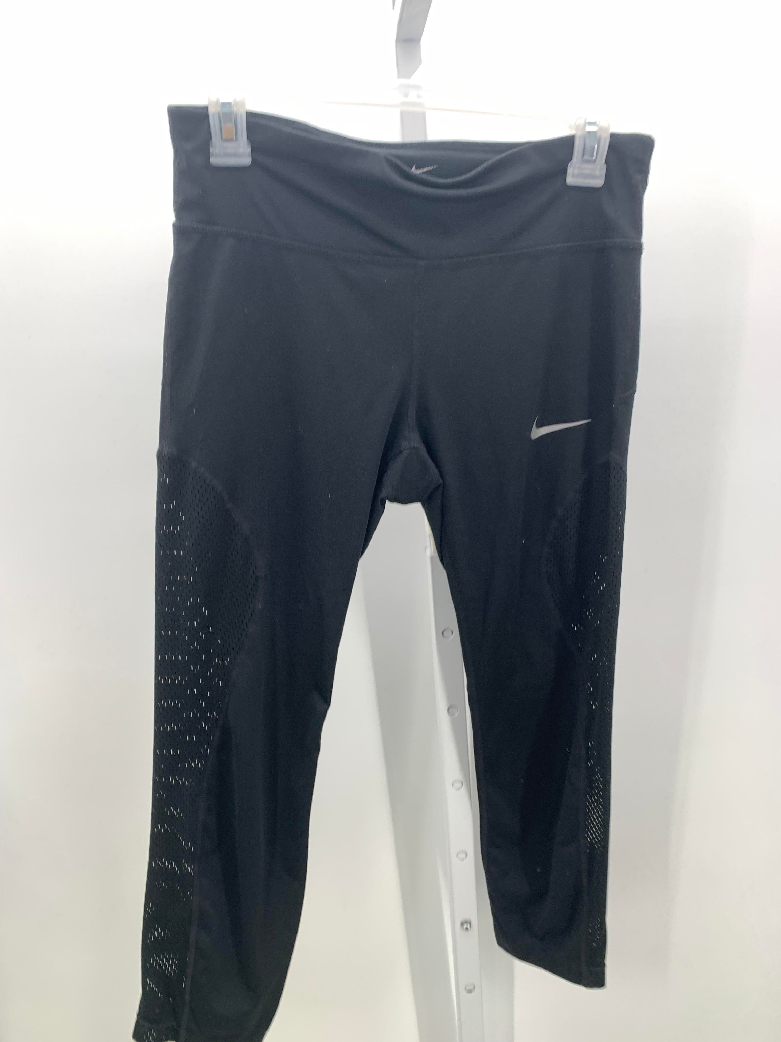 Nike Size Medium Misses Leggings