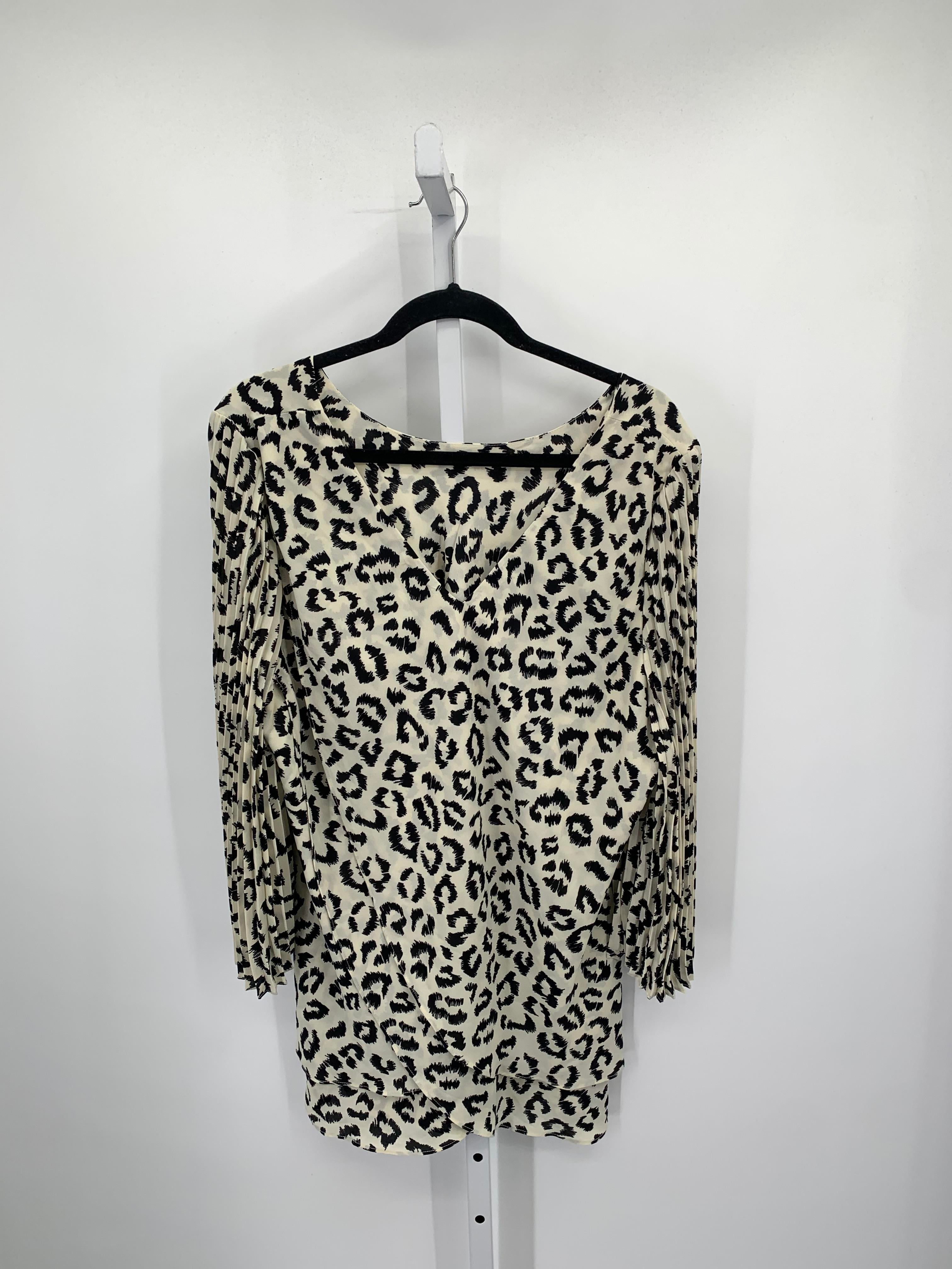 Size Extra Large Misses 3/4 Sleeve Shirt