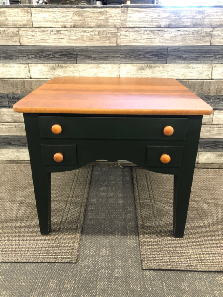 END TABLE GREEN BOTTOM -WOOD TOP, 3 DRAWERS.