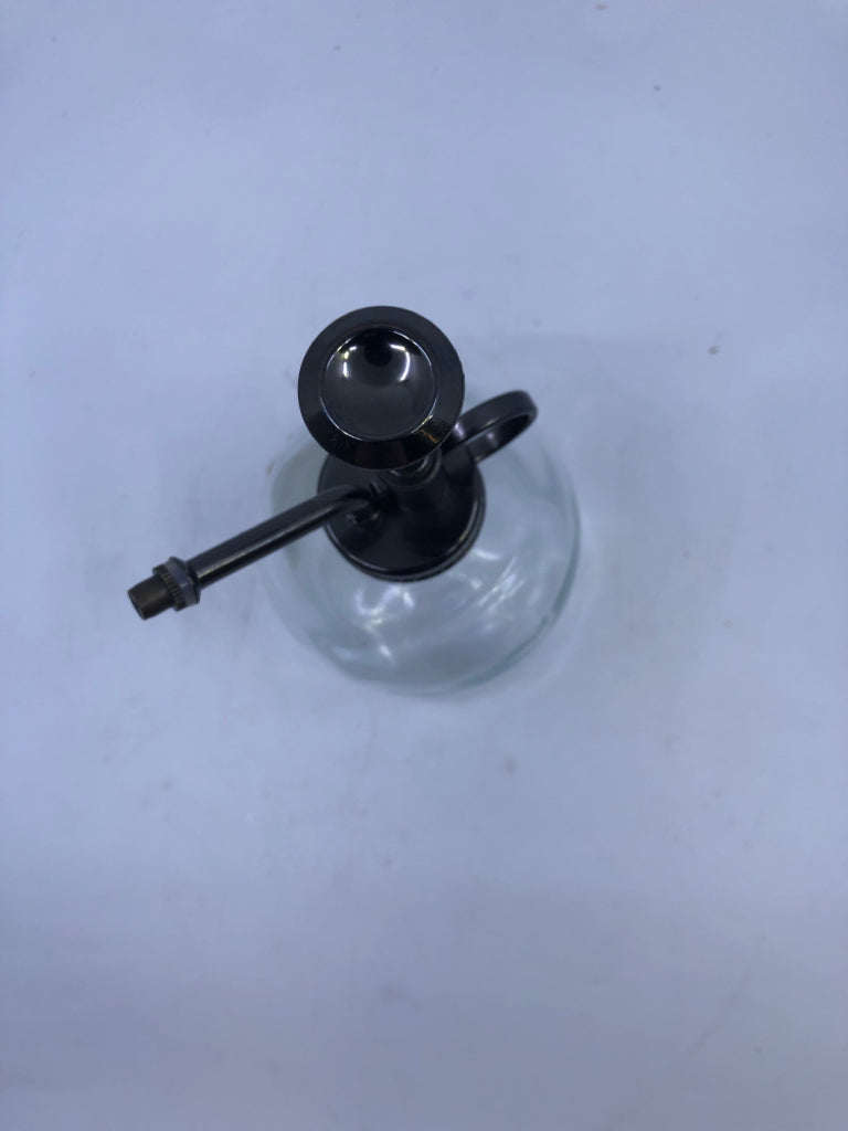GLASS WATER MISTER.
