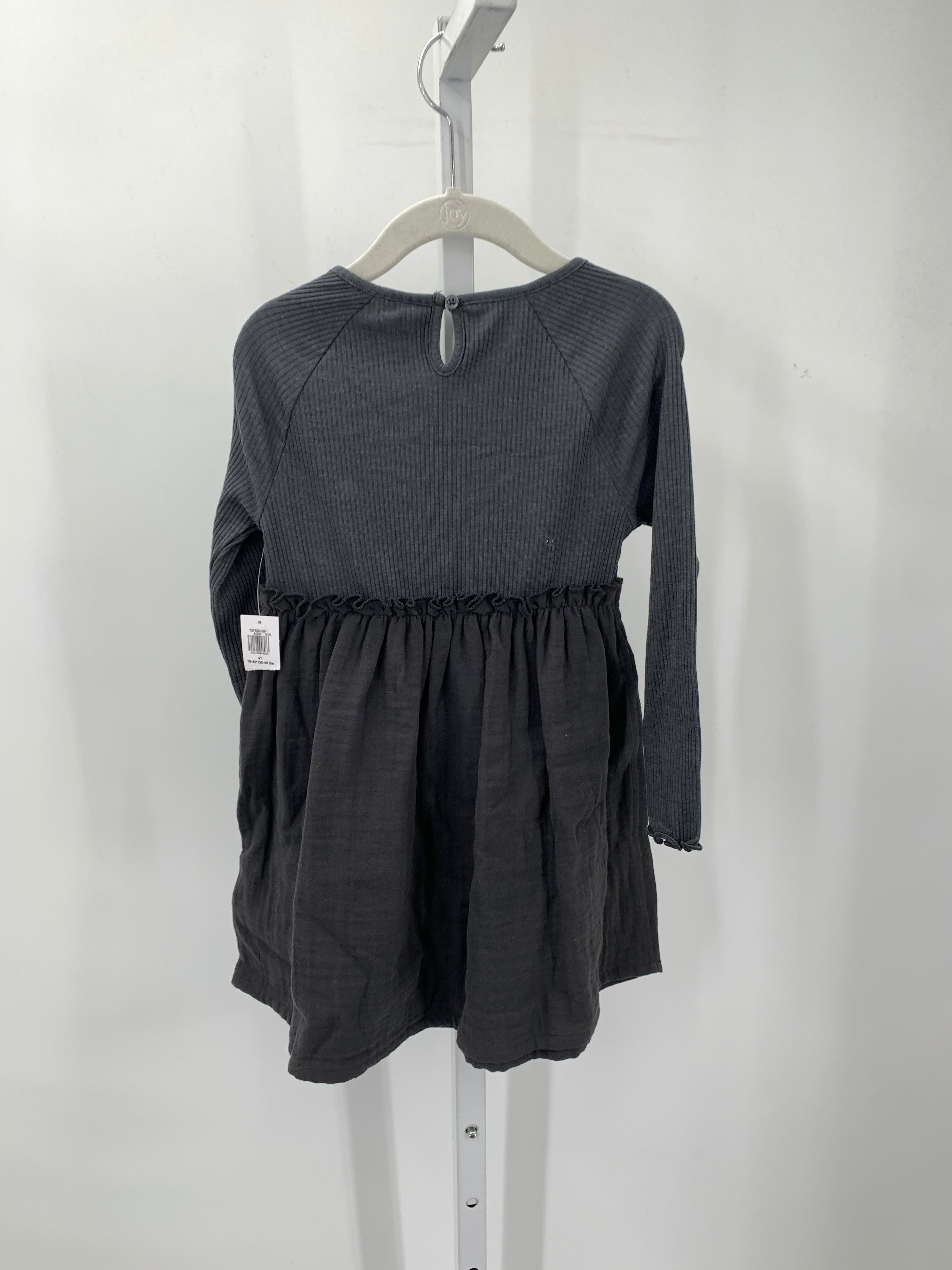 Old Navy Size 4T Girls Long Sleeve Dress