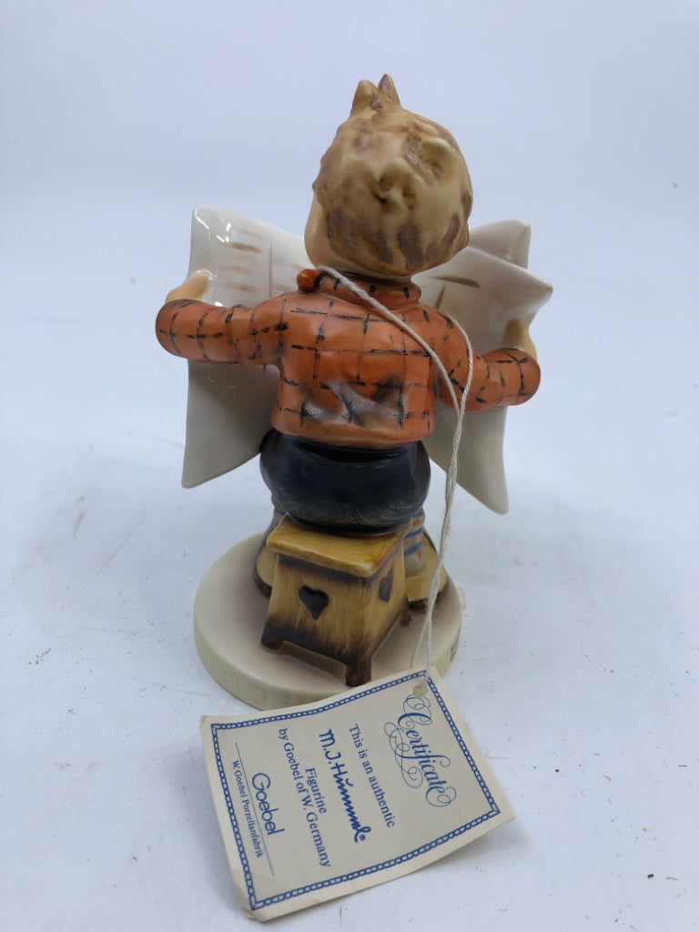 Figurine